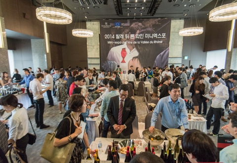 발레 뒤 론 와인 전시회